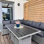Sofia House - Garten & Terrasse