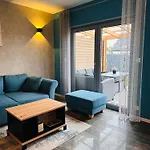 Sofia House - Garten & Terrasse *