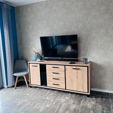 Sofia Sol & Golden Dunes House