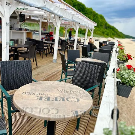 Sofia House - Garten & Terrasse Trzęsacz